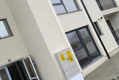 Spațiu comercial, de 32 mp, în Lisaura - 7