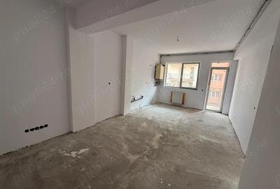 Apartament 2 camere semidecomandat cu parcare subterana zona Teilor - 3