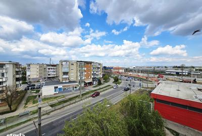 Apartament cu 3 camere decomandat în Aradul Nou - 3