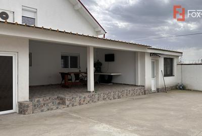 Casă individuală cu 8 camere cu Canalizare în Moșnița Nouă - 12