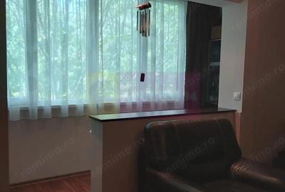 Apartament cu 3 camere semidecomandat, mobilat în Alexandru Obregia - 3