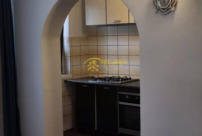 Apartament cu 3 camere în Podu Roș - 7