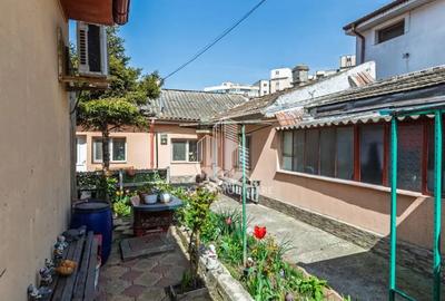 Casă cu 5 camere cu Teren 256 Mp în Trocadero - 5