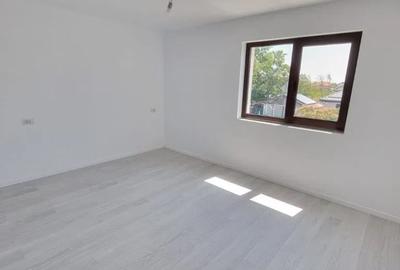 Casă individuală cu 3 camere cu Canalizare în Central - 4