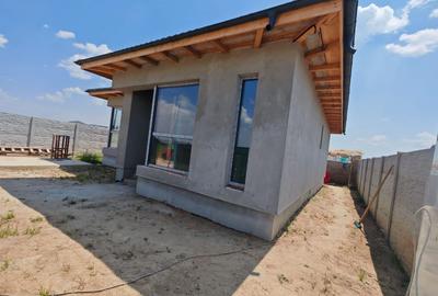 Casă individuală cu 3 camere cu Canalizare în Vidra - 2