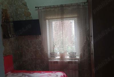 Casă cu 1 camere cu Teren 191 Mp în Central