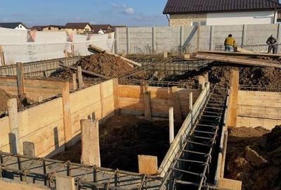 Casă cu 3 camere decomandat cu Teren 325 Mp în Central - 6
