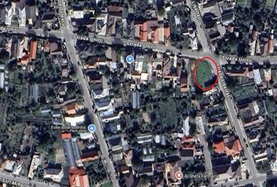 Teren de 561 mp, în Central - 2