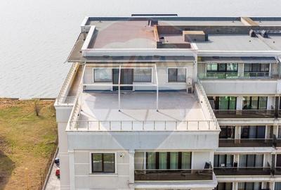 Penthouse de vanzare in Mamaia vedere frontala lac si marea Neagra - 1