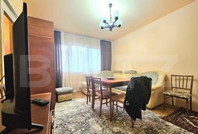 Apartament cu 3 camere semidecomandat în Central