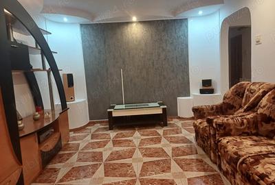 Se vinde apartament cu 3 camere decomandat in Ramnicu Sarat - 1