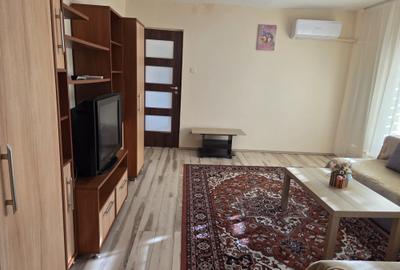 !!! 2 Camere...Str Ana Ipatescu..cu CT - 3