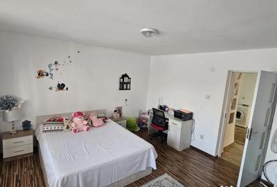 Casă cu 4 camere cu Teren 272 Mp în Central - 18