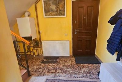 VILĂ ELEGANTĂ CU PRIVELIȘTE DEOSEBITĂ – VALENII DE MUNTE - 38