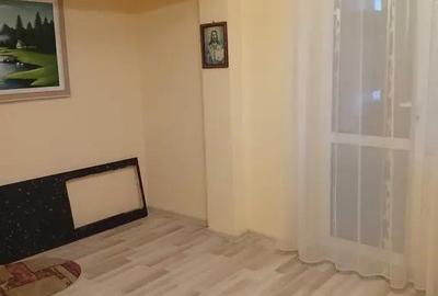 Apartament cu 3 camere decomandat în Micro 20 - 5
