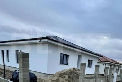 Casă cu 4 camere cu Teren 590 Mp în Sătmărel - 3