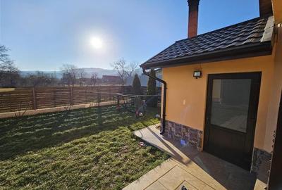 CASA  P + M CU TEREN  DE VANZARE TARGU OCNA IN EXCLUSIVITATE - 9