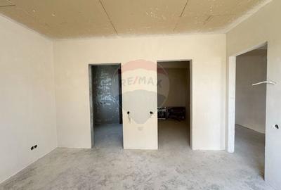 Casa semifinisata in Dezmir - Spatiu, liniste, acces rapid catre oras - 10