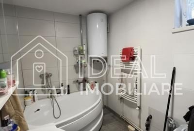 Casă individuală cu 5 camere cu Canalizare în Veterani - 9