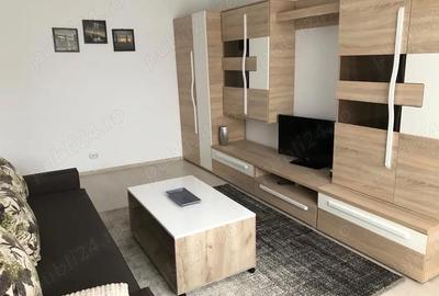 Apartament cu 2 camere decomandat în Central - 2