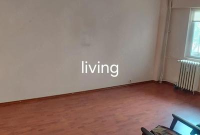 Apartament cu 4 camere decomandat în Central - 2