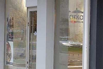 Spațiu comercial, de 110 mp, în Central - 1