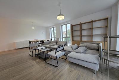 Apartament cu 3 camere în P-ța Universității - 12
