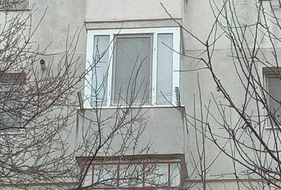 Apartament cu 2 camere semidecomandat în Micro 15 - 9