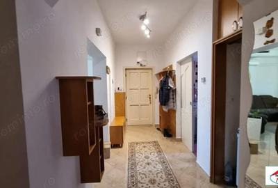Apartament cu 3 camere decomandat în Central - 6