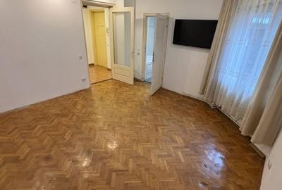 Garsoniera - DECOMANDATA - Centrala Proprie - Fara risc - VICTORIEI - 1