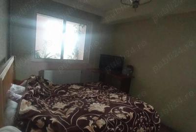 2 decomandate ,etaj 2 - 2