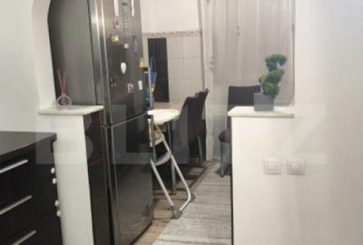 Apartament 3 camere, decomandat, 60mp. Parter inalt, zona Bu - 13