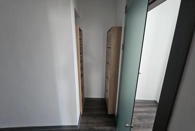 Apartament cu 3 camere semidecomandat, mobilat în Tei - 5