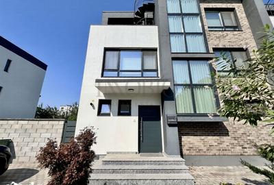 Casă cu 5 camere cu Teren 370 Mp în Băneasa - 10