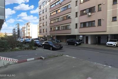 	Km 4-5 - Lidl, Garsoniera decomandata, 40 mp, incadrata, etajul 1! - 21