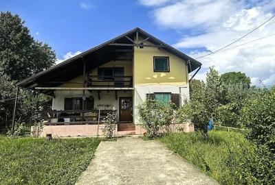 Casă cu Teren 500 Mp în Breaza de Sus - 2