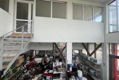 Spațiu comercial, de 564 mp, în Central - 5