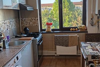 Apartament cu 4 camere semidecomandat în Titulescu - 3