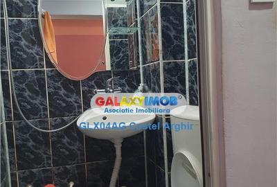 Garsonieră decomandată în Exercițiu