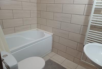 Inchiriez apartament 3 camere, str. I C Bratianu, zona Tribunal - 4