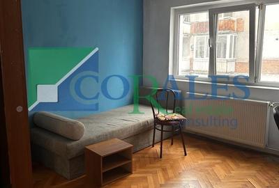 Decomandat! Etaj 2. HOTEL Roma. Liber! - 2