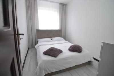 Apartament cu 3 camere decomandat în Astra - 14