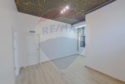 Birou, de 145 mp, în Central - 8