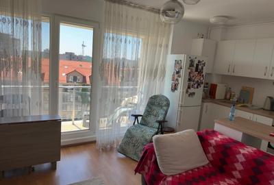 Apartament de vânzare cu două camere și loc de parcare în complex comercial Esti - 10