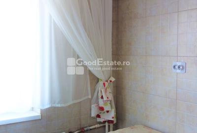 Apartament cu 2 camere decomandat în Olteniței - 12