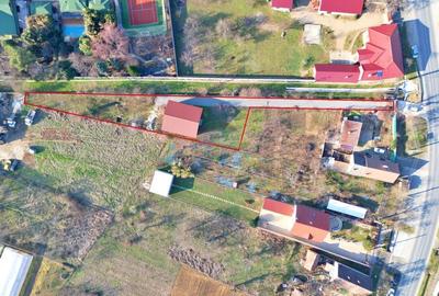 Casă cu 3 camere cu Teren 1237 Mp în Miniș - 2