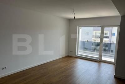 Apartament de vanzare, cu 3 camere, 73 mp, zona Turnisor - 12