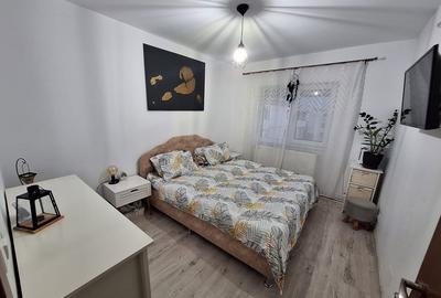 Apartament cu 3 camere decomandat în Central - 2