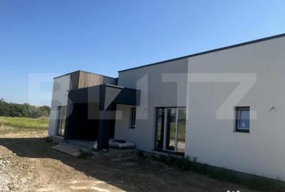 Casă cu 4 camere cu Teren 500 Mp în Păulești - 9