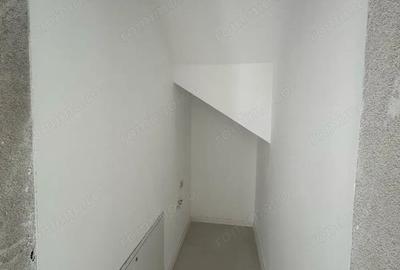 Casă cu Canalizare în Moșnița Nouă